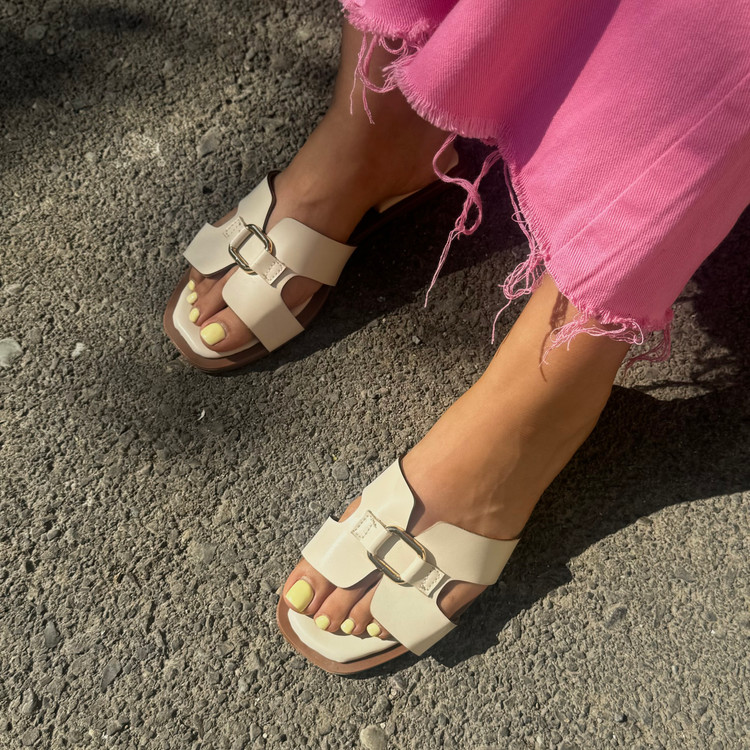 صندل تخت مدل آسو دندی کالکشن